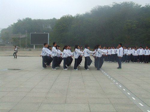 beat365中文官方网站举行2012级新生广播操比赛