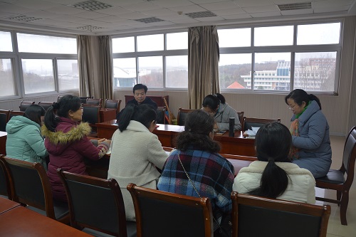 beat365中文官方网站各教工党支组织学习《中国共产党支部工作条例（试行）》
